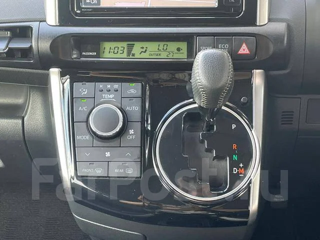 Toyota Wish. ��������, 4wd, 1.8 (130��.�.), ������, 45 000����. ��, �/�. ��� ����� �� ������������ ����