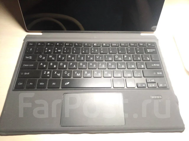 Microsoft Surface Pro 3 i5. 12.3 ������, ������ 256 �� ����
