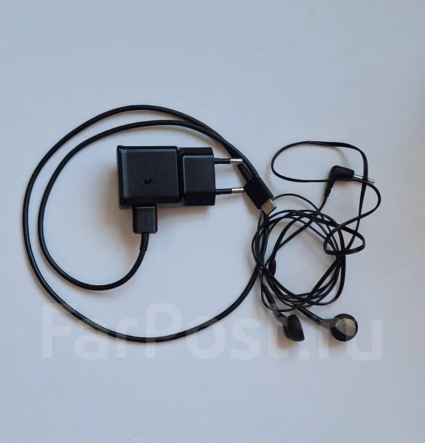 Samsung Galaxy A52. �/�, 128 ��, ������, 4G LTE, NFC ����