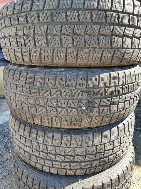 Dunlop, 215/60 R17, 17", 1 шт, в наличии, 215 мм, 60 %, радиальный ...