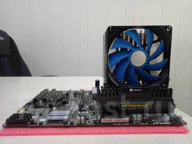 AMD FX-8320 ����