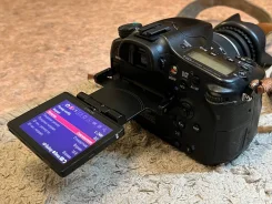 Sony Alpha SLT-A77 Kit ����