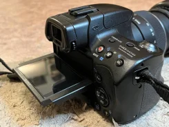 Sony Alpha SLT-A37 Kit ����