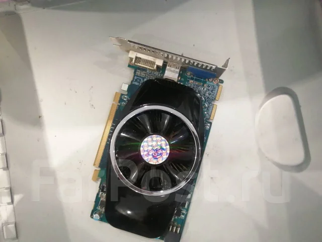 Radeon HD 6750 ����
