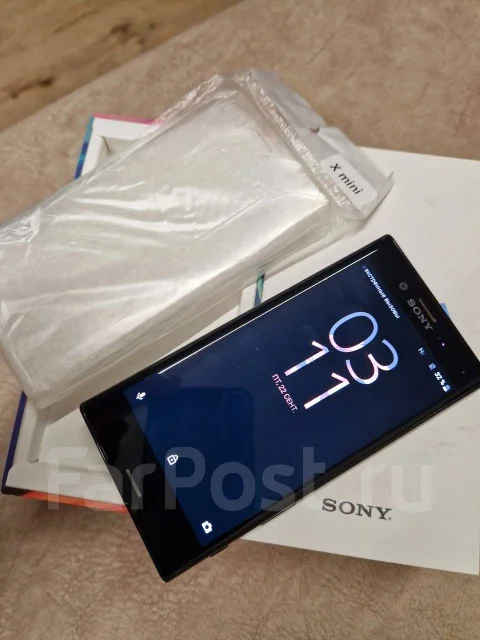 Sony Xperia X Compact. �/�, ������ ����