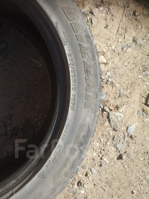 Bridgestone Blizzak LM-60. ������, 2013 ���, �/�, ����� 50 % ����
