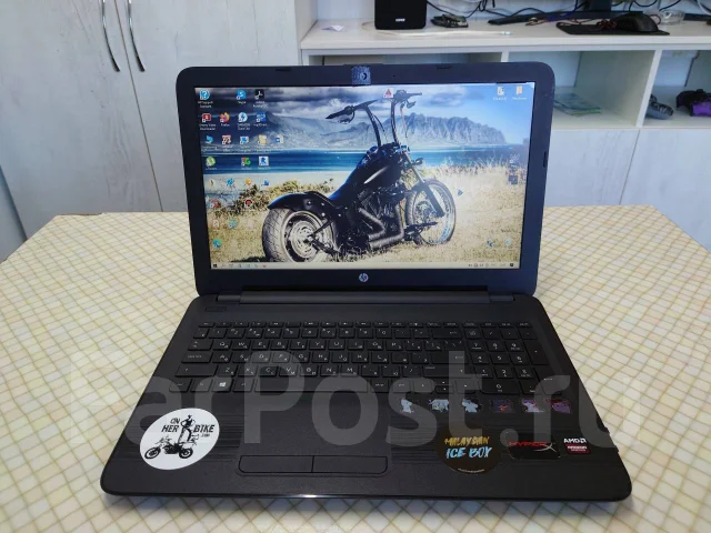 HP 15. 15.6", 2,6����, ��� 8 ��, ���� 500���, WiFi: 1, Bluetooth: 1, ����������� �� 4��. ����