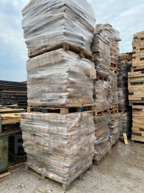 Продам дрова. В пачках, в наличии. Цена: 1 500₽ во Владивостоке