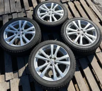 4Go JJ7. 7.0x17", 5x100, ET48 ����