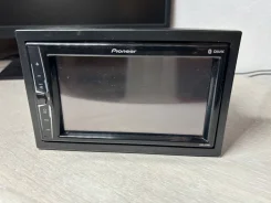 Pioneer MVH-A210BT ����