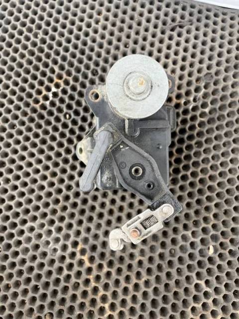  Mercedes-Benz C-Class A6421500494 W204 A6421500494 