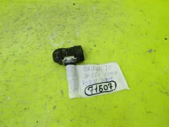 ������ �������� � ����� Nissan Qashqai 14-22� 71607 407003VU0A ����