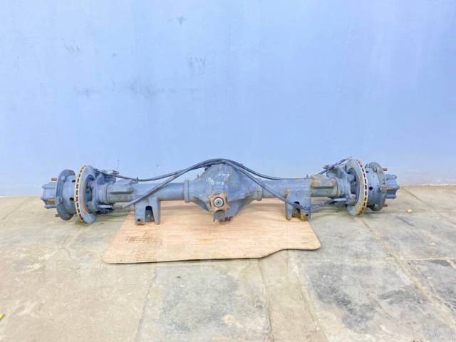 Мост мерседес спринтер. Задний мост мерседес спринтер классик. Задний мост mercedes 713. Спринтер 901/905 подшипники задний мост. Редуктор моста спринтер классик.