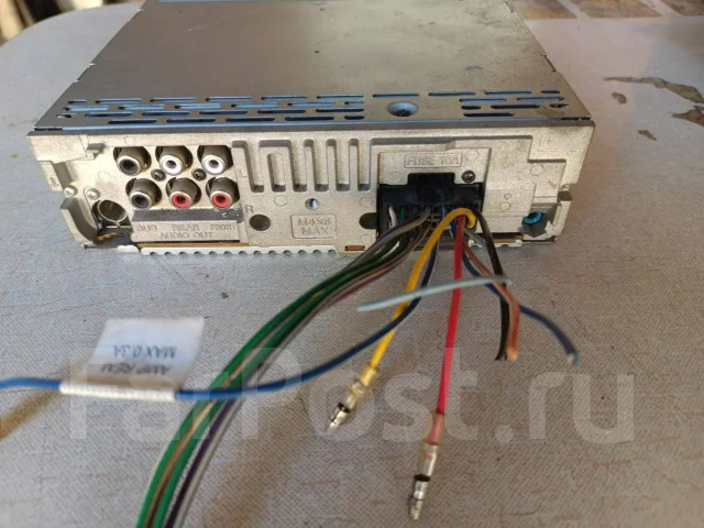 Sony CDX-GT660UE ����
