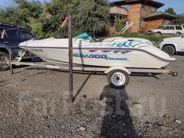 BRP Sea-Doo Challenger. 2000 ���, ����� 5��., ��������� ������������, 110��.�., ������ ����