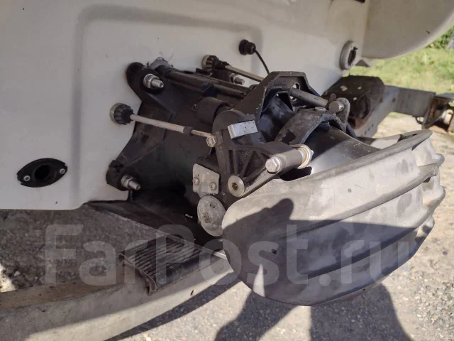 BRP Sea-Doo Challenger. 2000 ���, ����� 5��., ��������� ������������, 110��.�., ������ ����