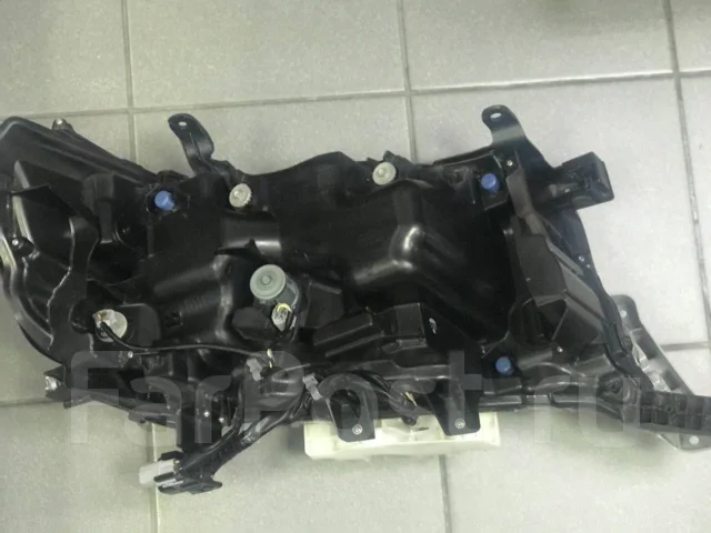 �������� ���� Land cruiser 200 2016-2022 ����