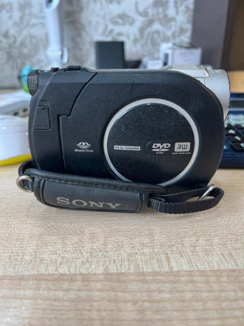 Sony DCR-DVD610 ����