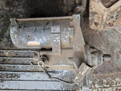 ������������ ������� Isuzu Forward, Giga 6SD1 ����