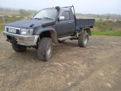 Toyota Hilux Pick Up. LN106, 3L ����