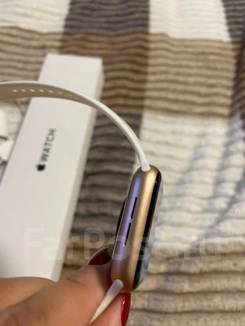 Apple Watch SE. GPS, NFC ����