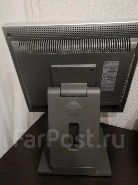 LG. 17", ���������� �� (LCD, LED, QLED) ����