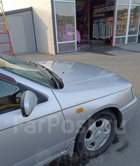 Nissan Bluebird. �������, ��������, 0.1 (125��.�.), ������, 250 000����. �� ����