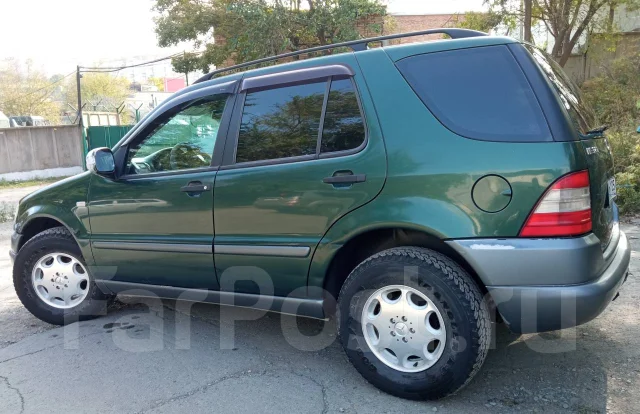 Mercedes-Benz M-Class. �������, 4wd, 3.2 (218��.�.), ������, 270 000����. �� ����