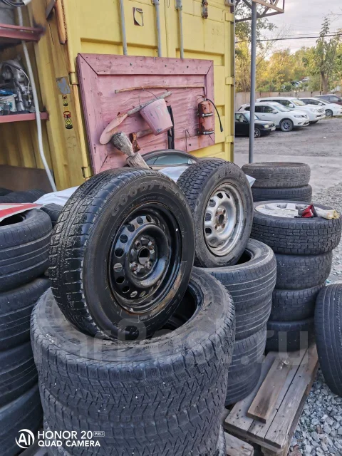 Goodyear UltraGrip Ice Navi Neo. ������, ��� �����, 2004 ���, �/�, ����� 60 % ����