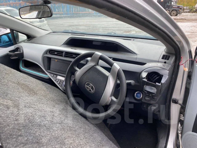 Toyota Aqua. NHP10, 1NZFXE ����