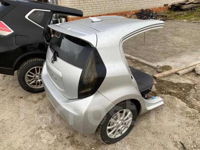 Toyota Aqua. NHP10, 1NZFXE ����