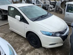 Honda Insight. ZE2, LDA ����