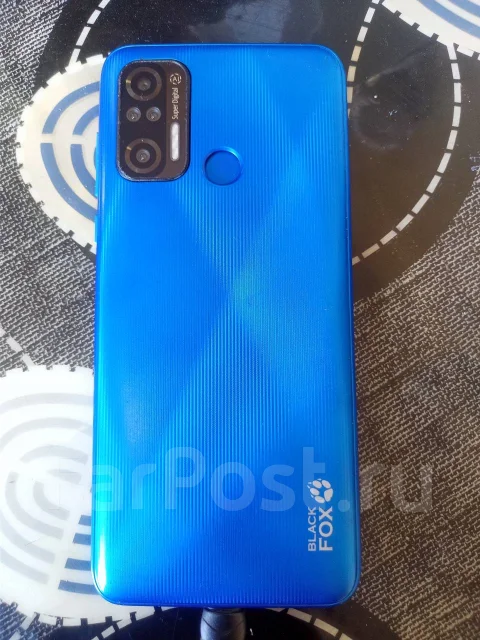 Black Fox. �/�, 32 ��, �����, 3G, 4G LTE, Dual-SIM, NFC. ��� ����� �� ������������ ����