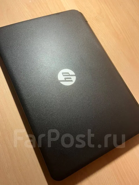 HP Pavilion 15. 15.6", 2,2����, ��� 8 ��, ���� 750���, WiFi: 1, Bluetooth: 1, ����������� �� 10��. ����