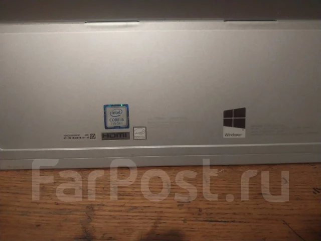 Asus. ��� 8 ��, ���� 250���, WiFi: 1, Bluetooth: 1, ����������� �� 2��. ����