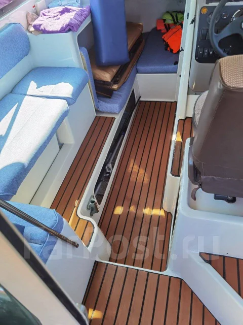 Nissan Suncruise. 2000 ���, ����� 7,3��., ��������� ���������, 175��.�., ������ ����