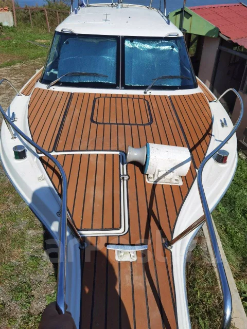 Nissan Suncruise. 2000 ���, ����� 7,3��., ��������� ���������, 175��.�., ������ ����