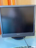 Sony. 17", ���������� �� (LCD, LED, QLED) ����