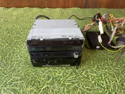 Pioneer Carrozzeria AVIC-VH9990 ����