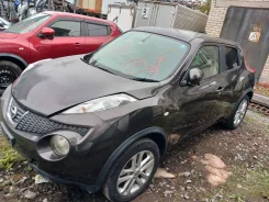 Nissan Juke. YF15, HR15 ����
