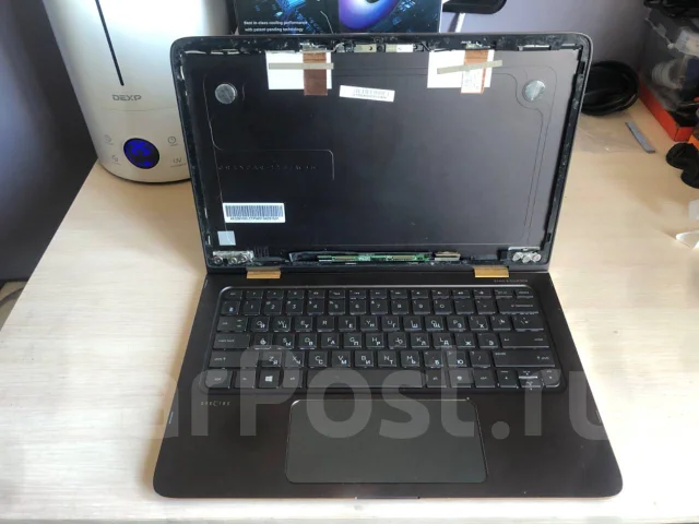 HP Spectre. 13.3", 2,5����, ��� 8 ��, ���� 256���, WiFi: 1, Bluetooth: 1, ����������� �� 4��. ����