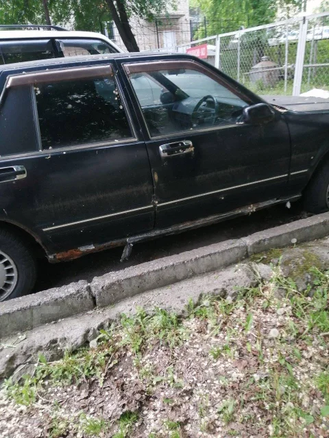Nissan Cedric. Y31, VG20 ����