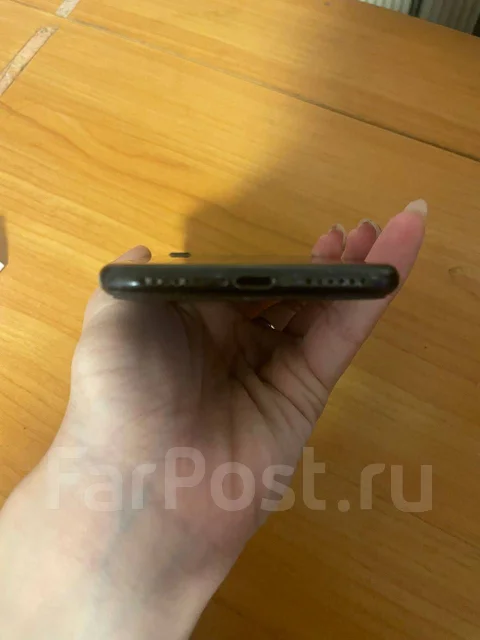 Apple iPhone 7. �/�, 128 ��, ������, 4G LTE, NFC ����