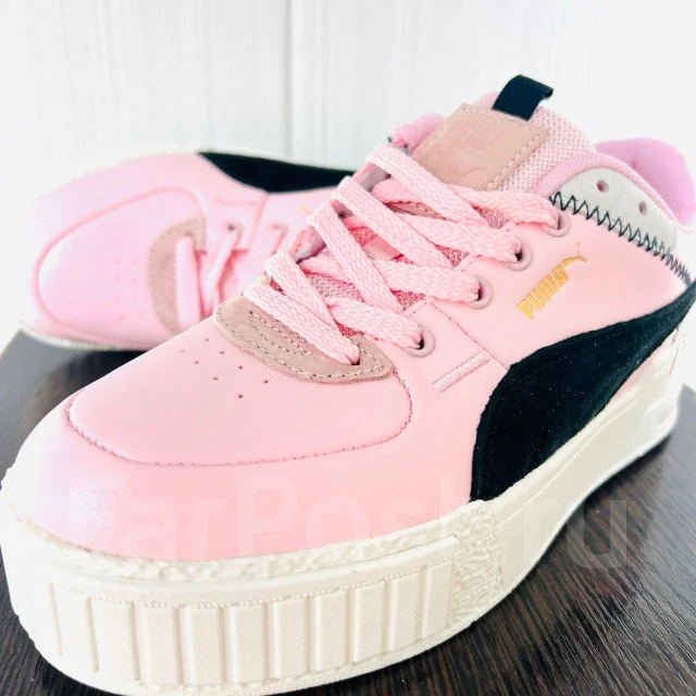 Chaussures en simili cuir et cuir pour femmes en ligne