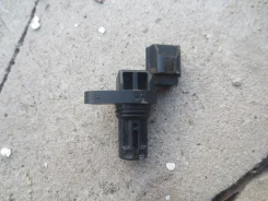 ������ �������� Mitsubishi Lancer, Airtrek, Colt Plus, Pajero, Chariot MR331743 ����