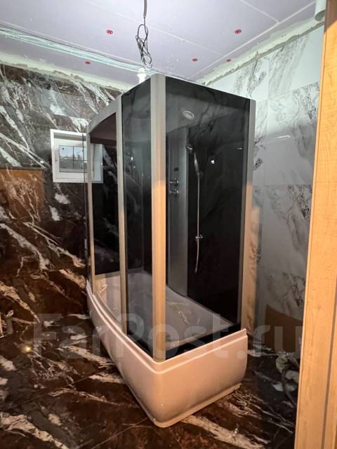 Установка душевых кабин, ограждений, унитазо раковин, смесителей мебел ...