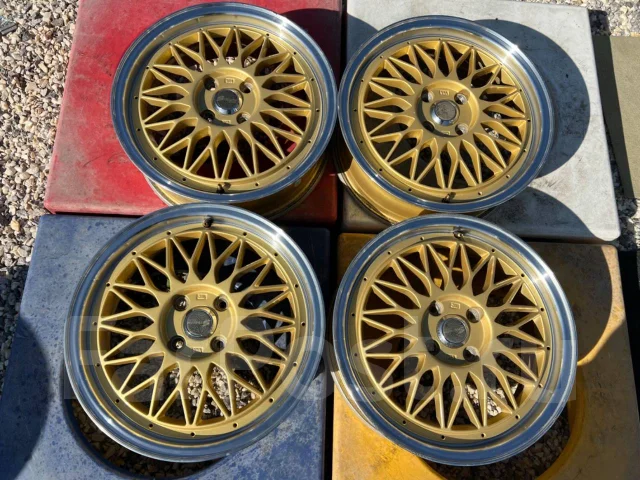 BlackArt Stealth. 5.5x16", 4x100, ET45, �� 67,1���. ����