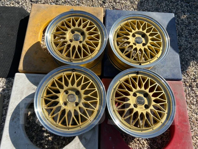 BlackArt Stealth. 5.5x16", 4x100, ET45, �� 67,1���. ����