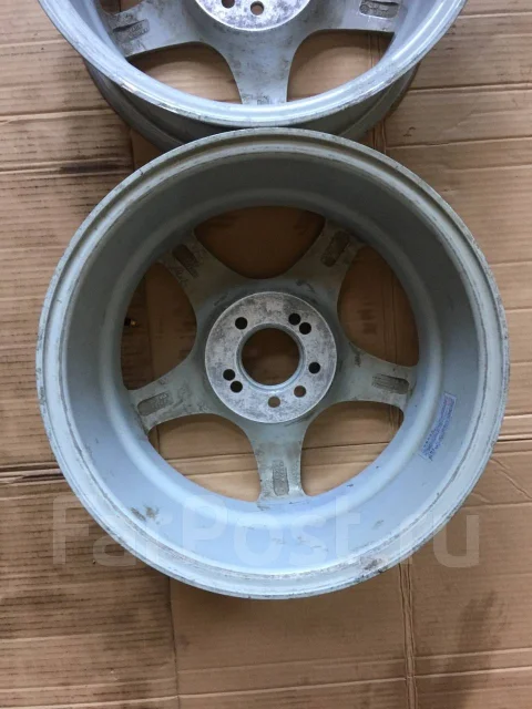 Violento. 6.5x15", 4x100, 5x100, ET38, �� 73,1���. ����
