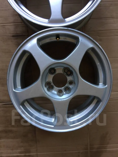 Violento. 6.5x15", 4x100, 5x100, ET38, �� 73,1���. ����